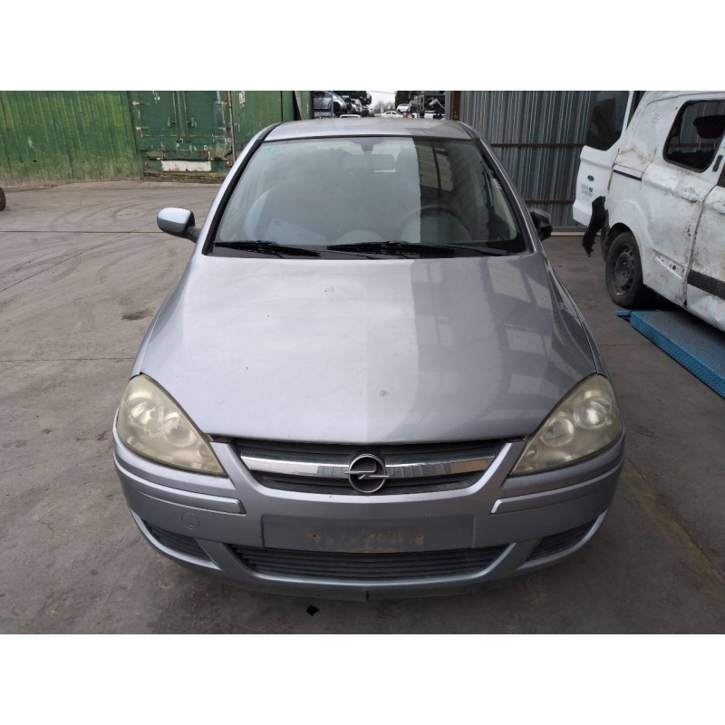 opel corsa c del año 2004