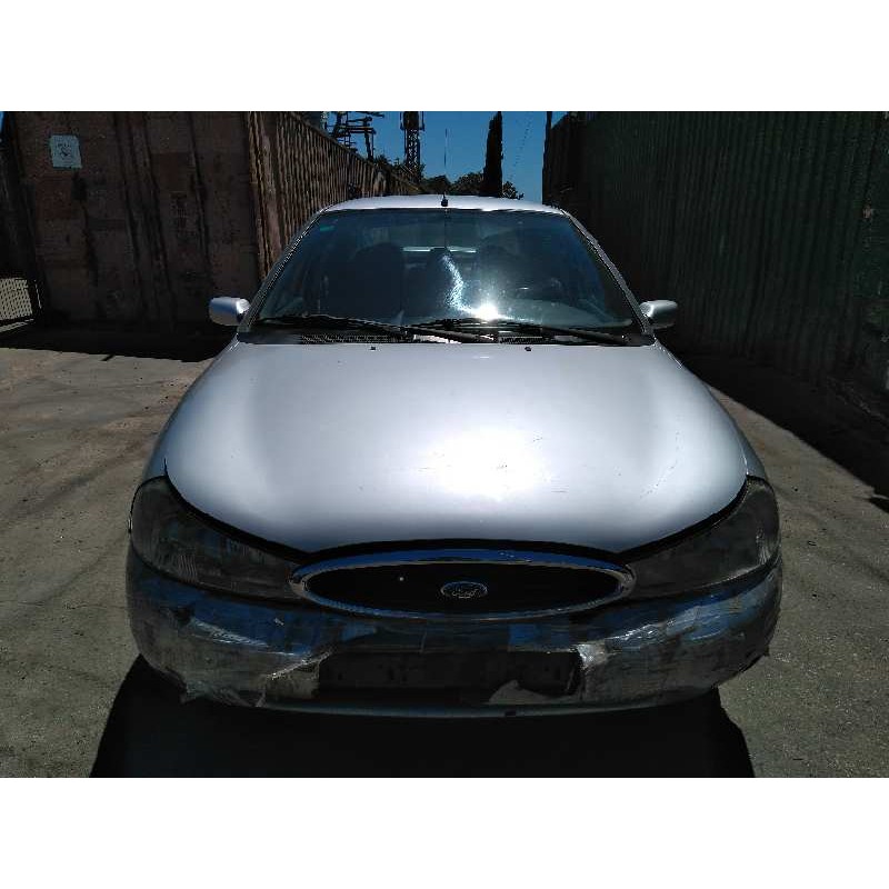 ford mondeo berlina (gd) del año 2000