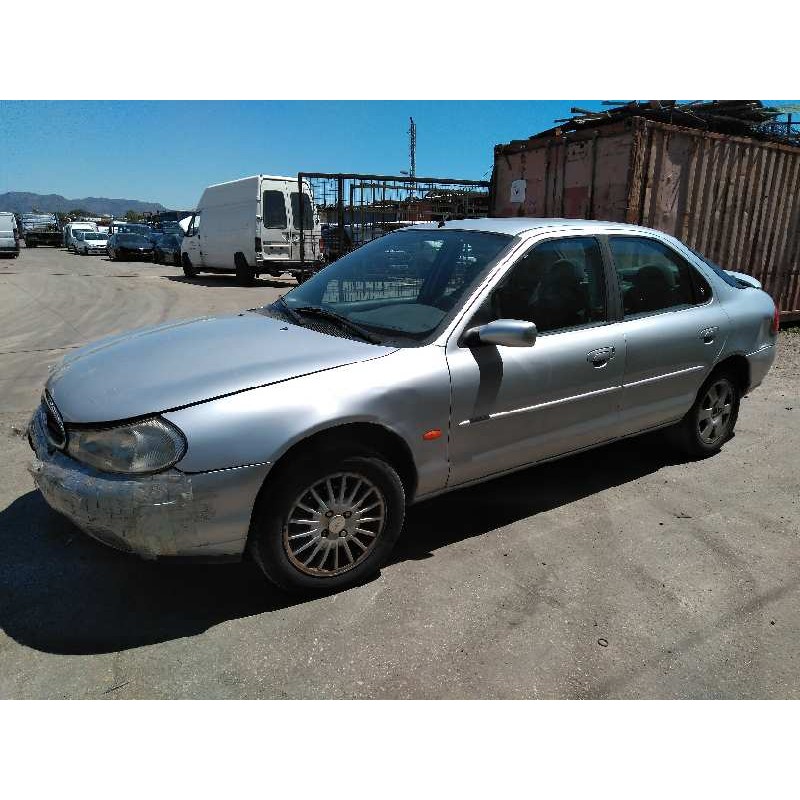 ford mondeo berlina (gd) del año 2000