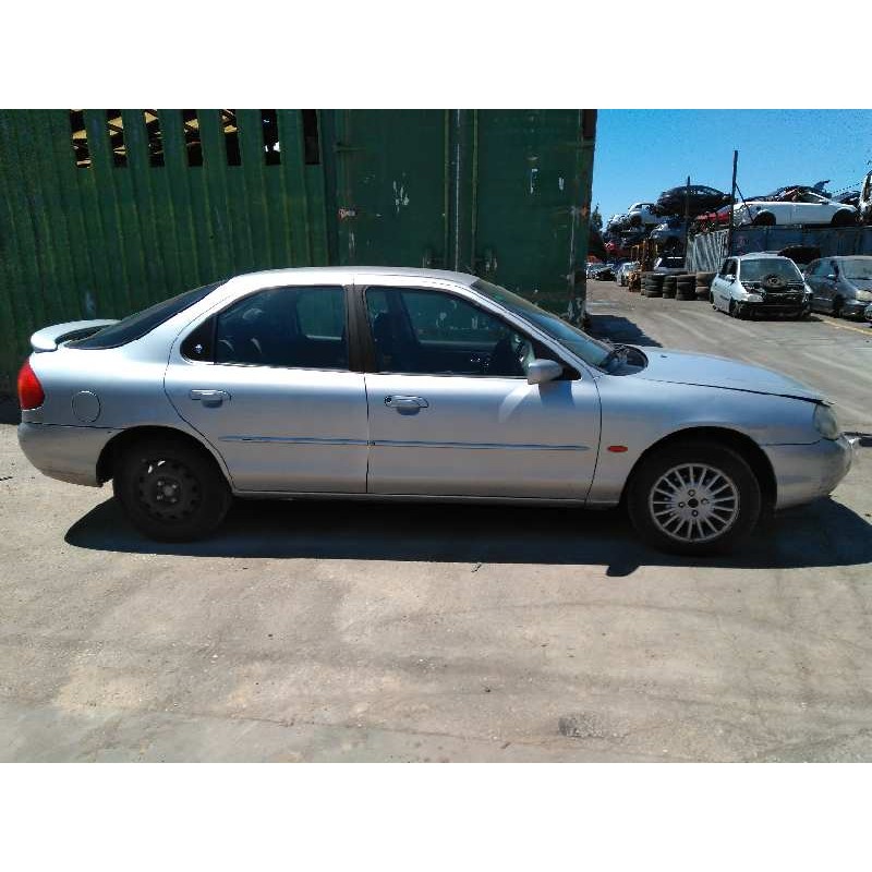 ford mondeo berlina (gd) del año 2000