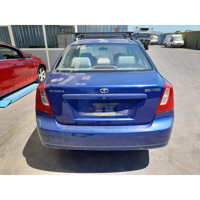 daewoo nubira berlina del año 2003