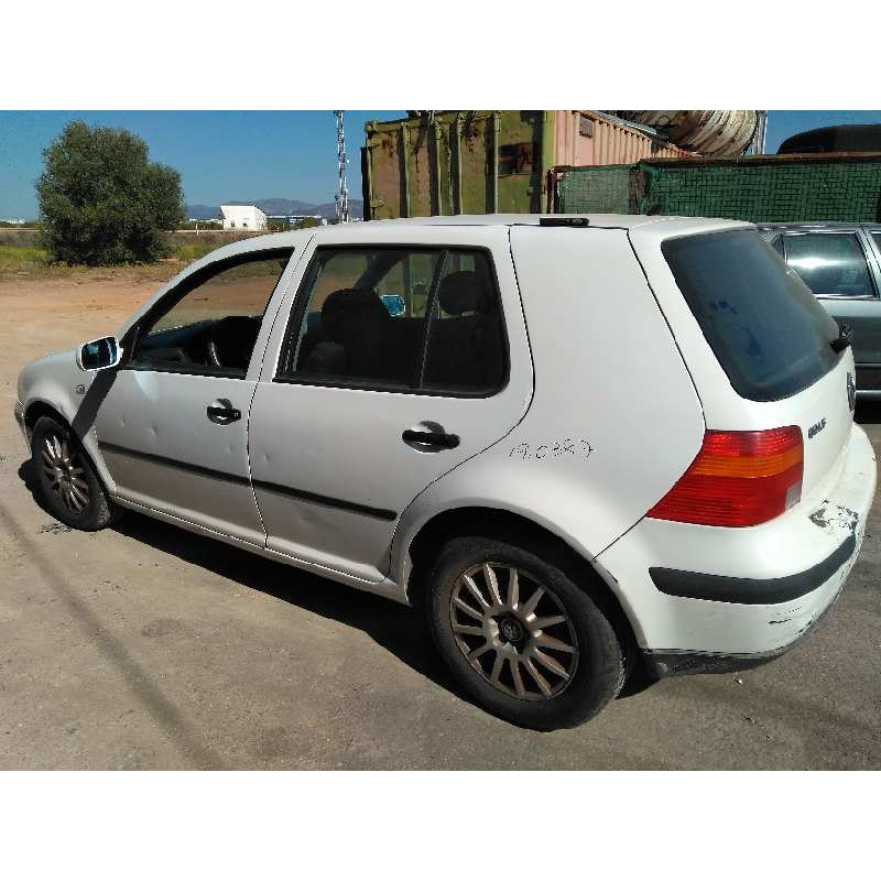 volkswagen golf iv berlina (1j1) del año 2001