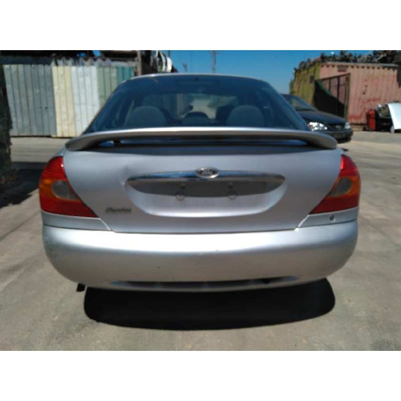 ford mondeo berlina (gd) del año 2000