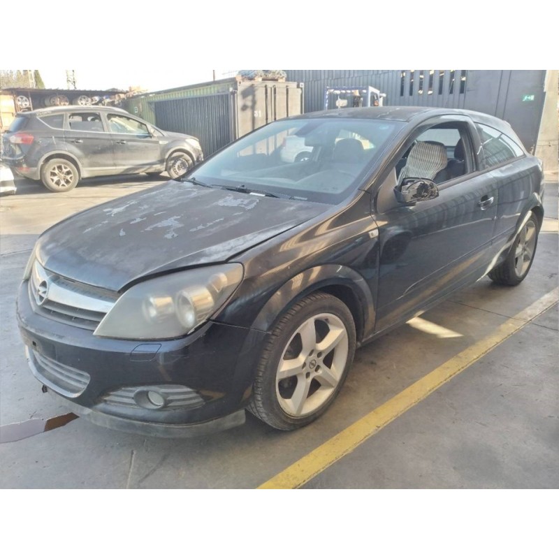 opel astra gtc del año 2005