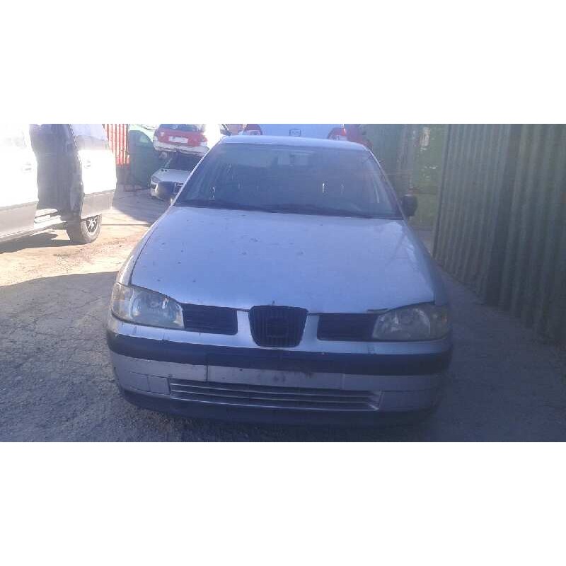 seat cordoba berlina (6k2) del año 2001