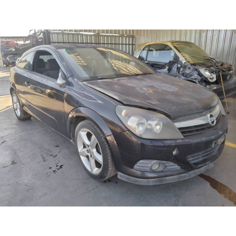 opel astra gtc del año 2005