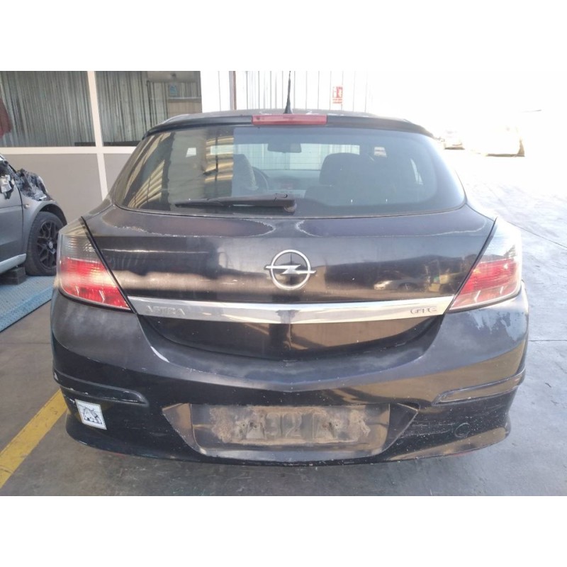 opel astra gtc del año 2005