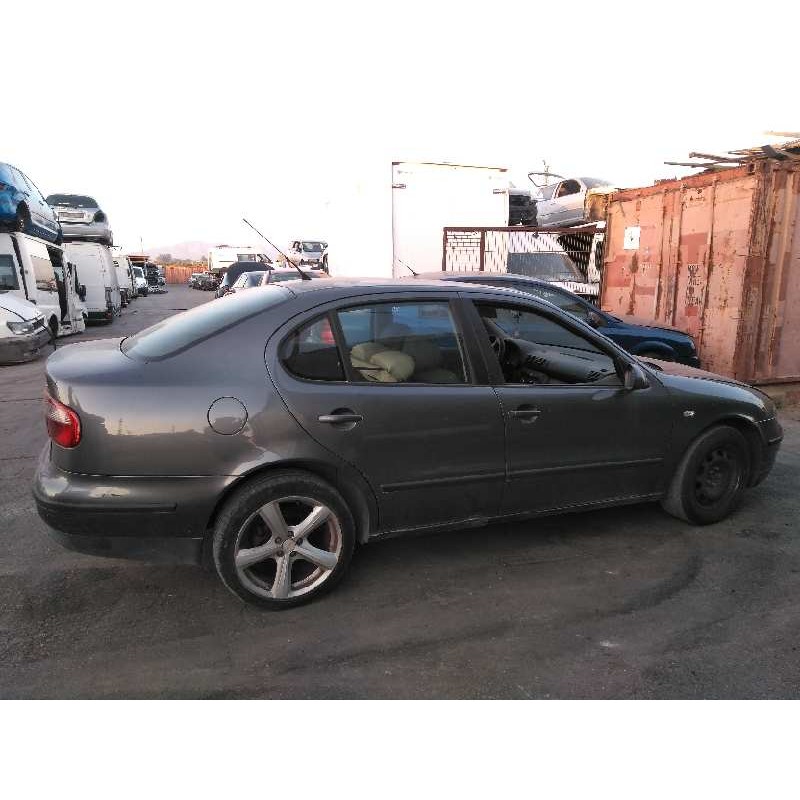 seat toledo (1m2) del año 2003