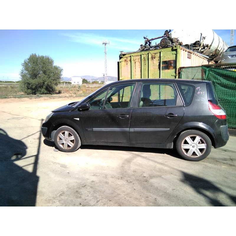 renault scenic ii del año 2006