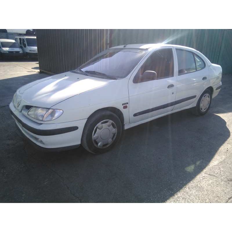 renault megane i classic (la0) del año 1998