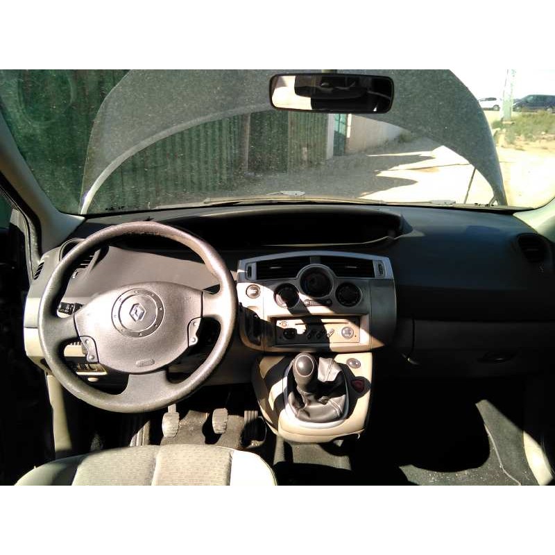 renault scenic ii del año 2006