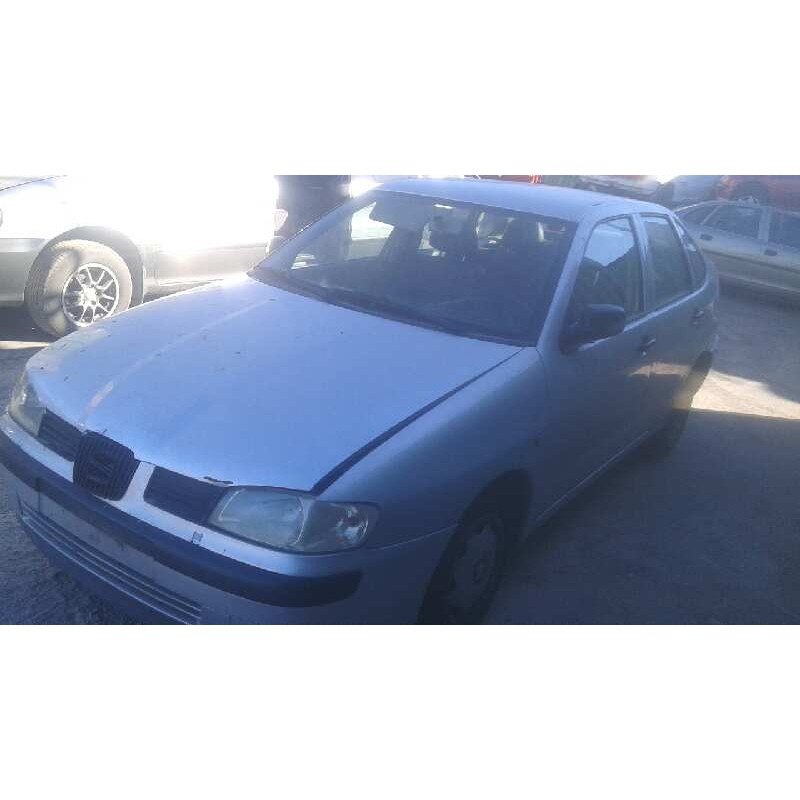 seat cordoba berlina (6k2) del año 2001