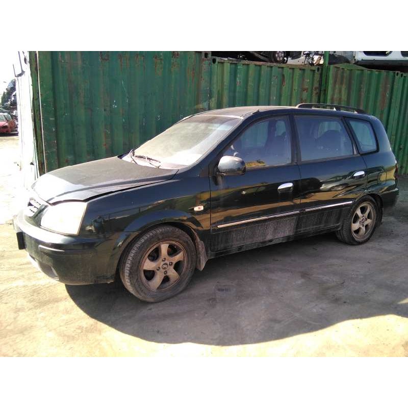 kia carens del año 2004