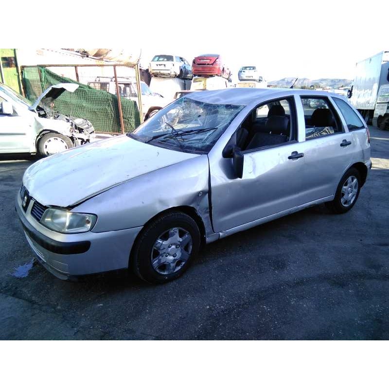 seat ibiza (6k1) del año 2000