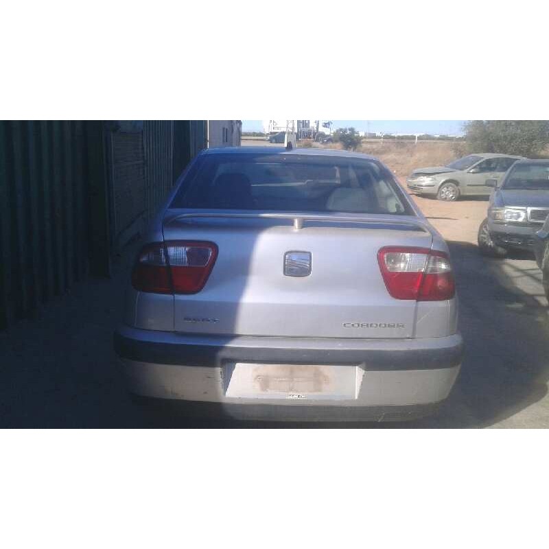 seat cordoba berlina (6k2) del año 2001