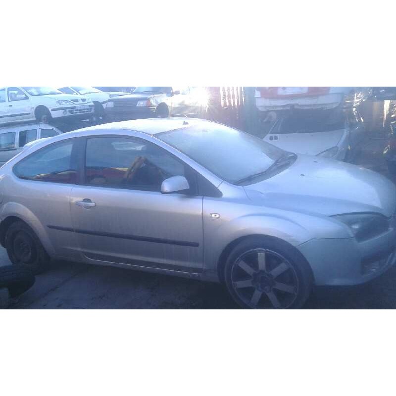 ford focus berlina (cap) del año 2005