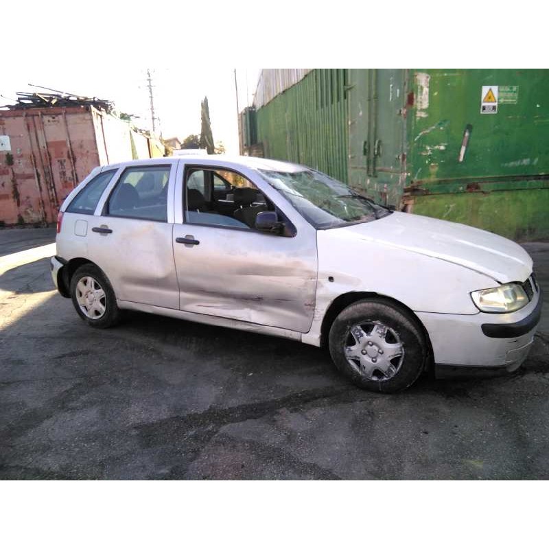 seat ibiza (6k1) del año 2000