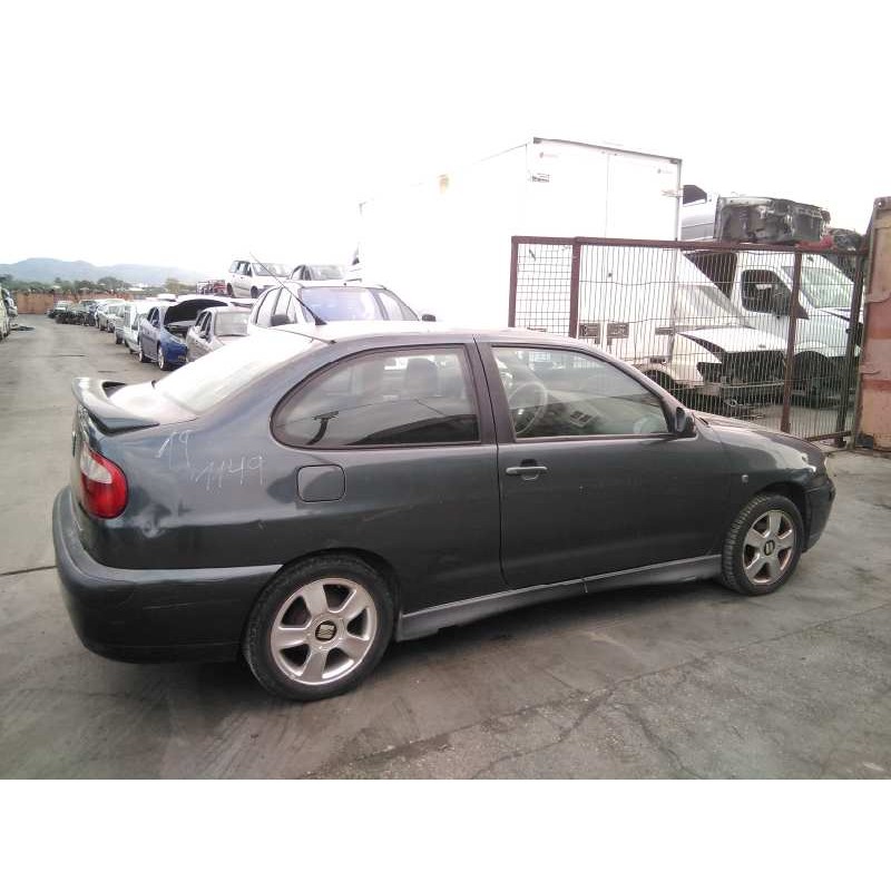 seat cordoba berlina (6k2) del año 2001