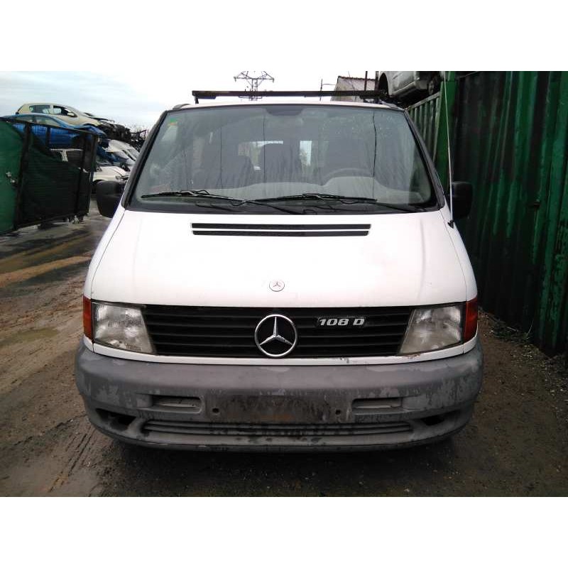 mercedes-benz vito (w638) caja cerrada del año 1998