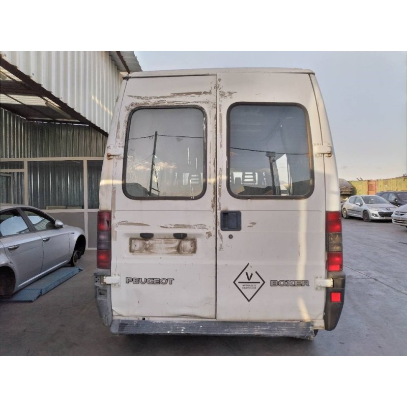 peugeot boxer caja cerr. techo sobreelev. (rs3700)(230)(´02) del año 2001