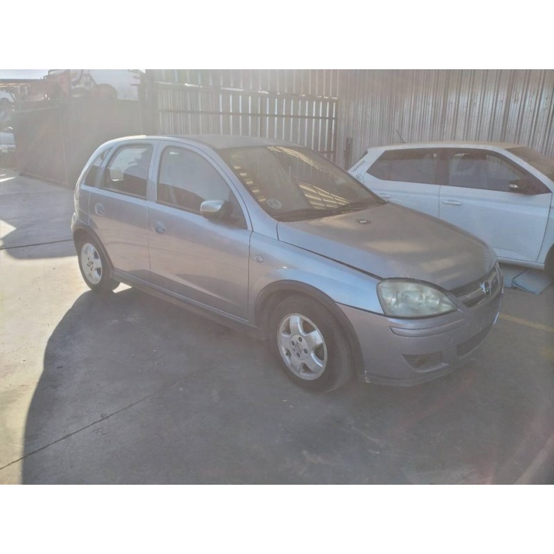opel corsa c del año 2005
