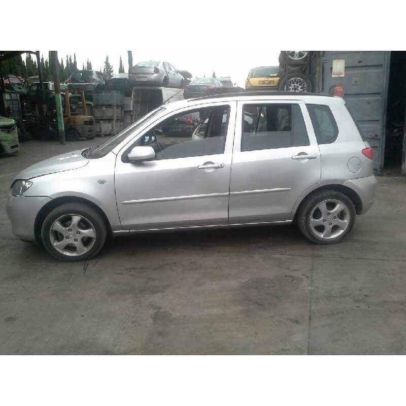 mazda 2 berlina (dy) del año 2004