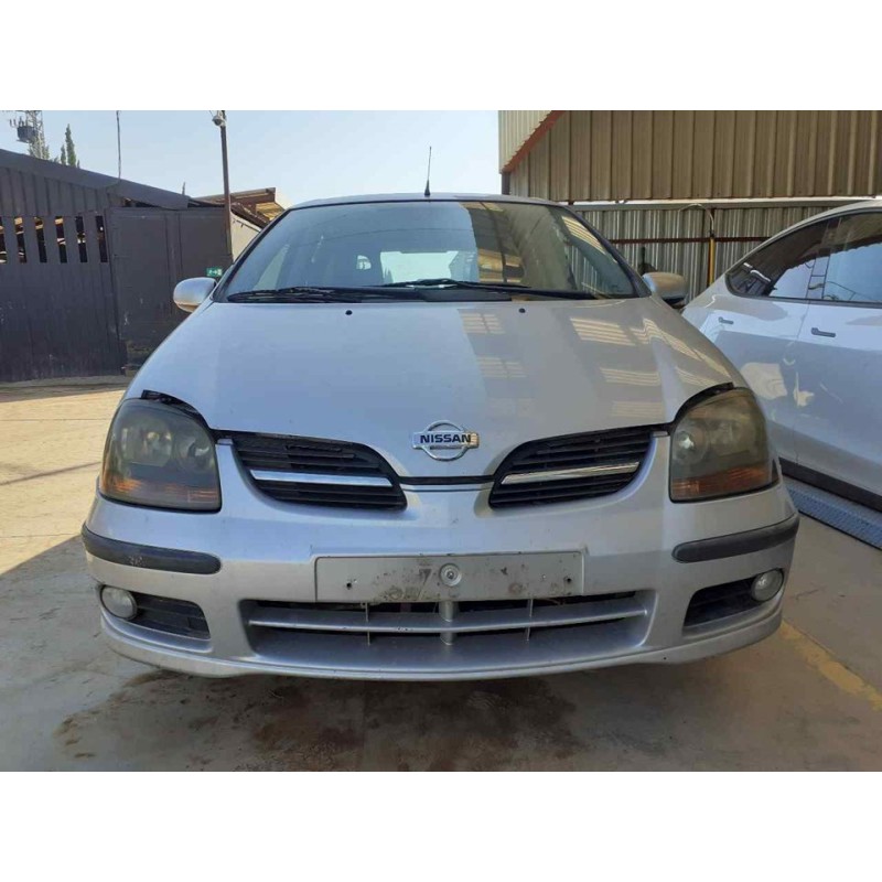 nissan almera tino (v10m) del año 2002