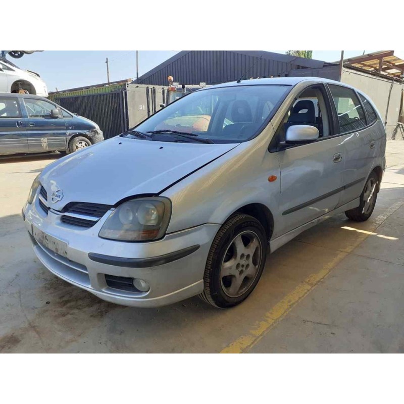 nissan almera tino (v10m) del año 2002