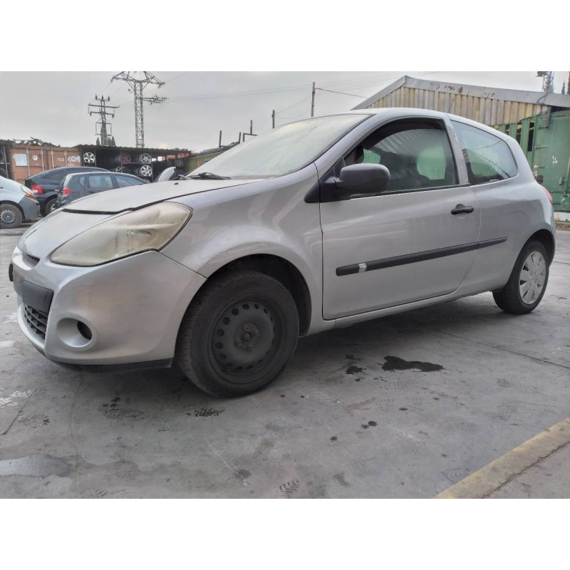 renault clio iii del año 2010