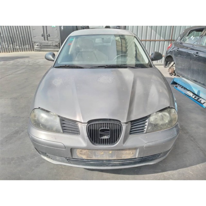seat ibiza (6l1) del año 2005