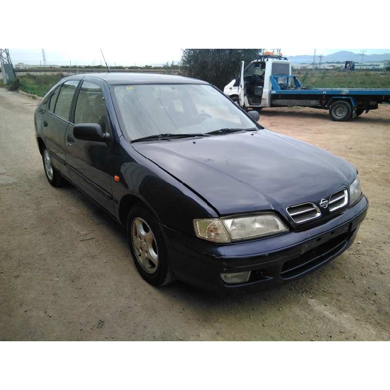 nissan primera berlina (p11) del año 1997