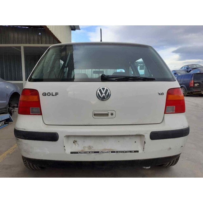 volkswagen golf iv berlina (1j1) del año 1998