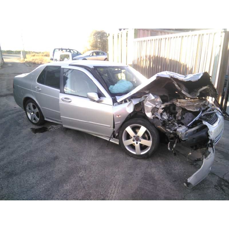 saab 9-5 berlina del año 2005