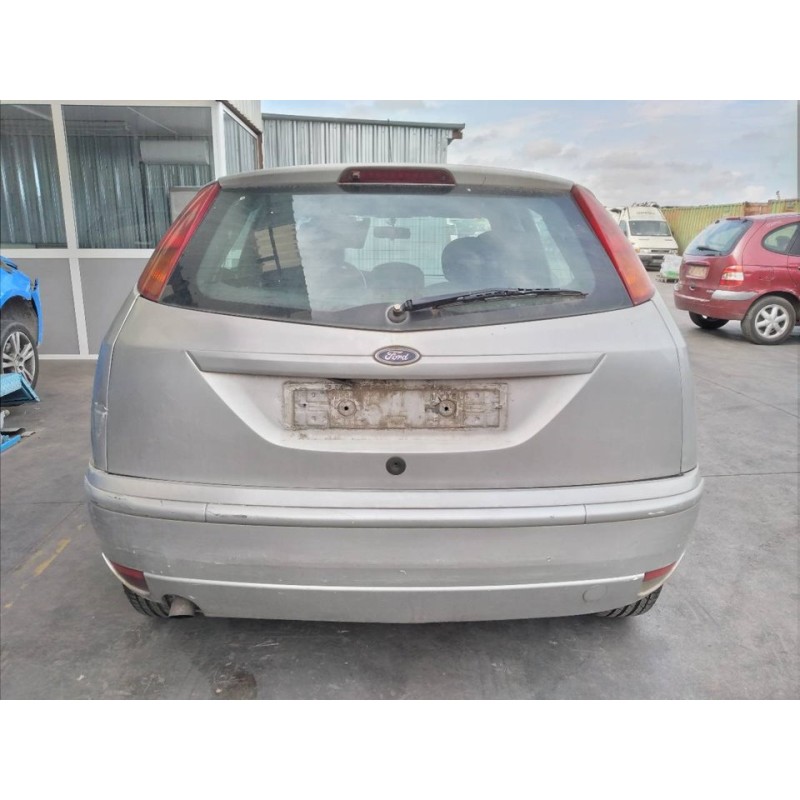 ford focus berlina (cak) del año 2003