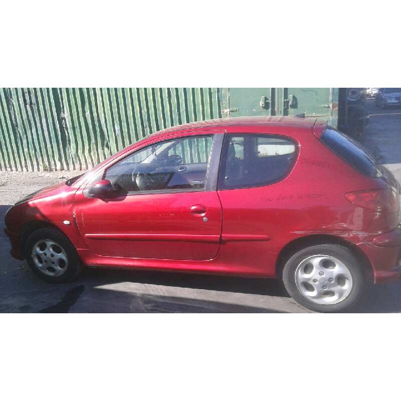 peugeot 206 berlina del año 2003