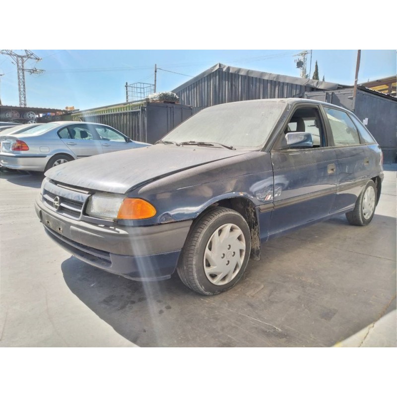 opel astra f berlina del año 1994