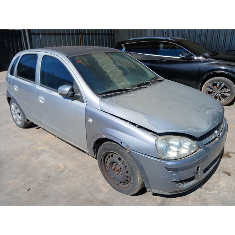 opel corsa c (x01) del año 2005