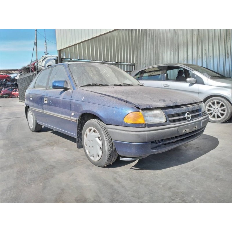 opel astra f berlina del año 1994
