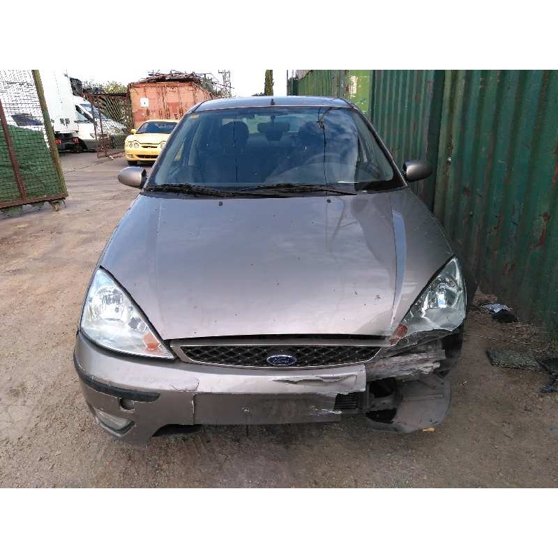 ford focus berlina (cak) del año 2004