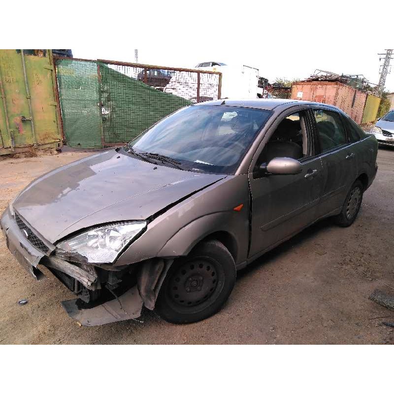 ford focus berlina (cak) del año 2004
