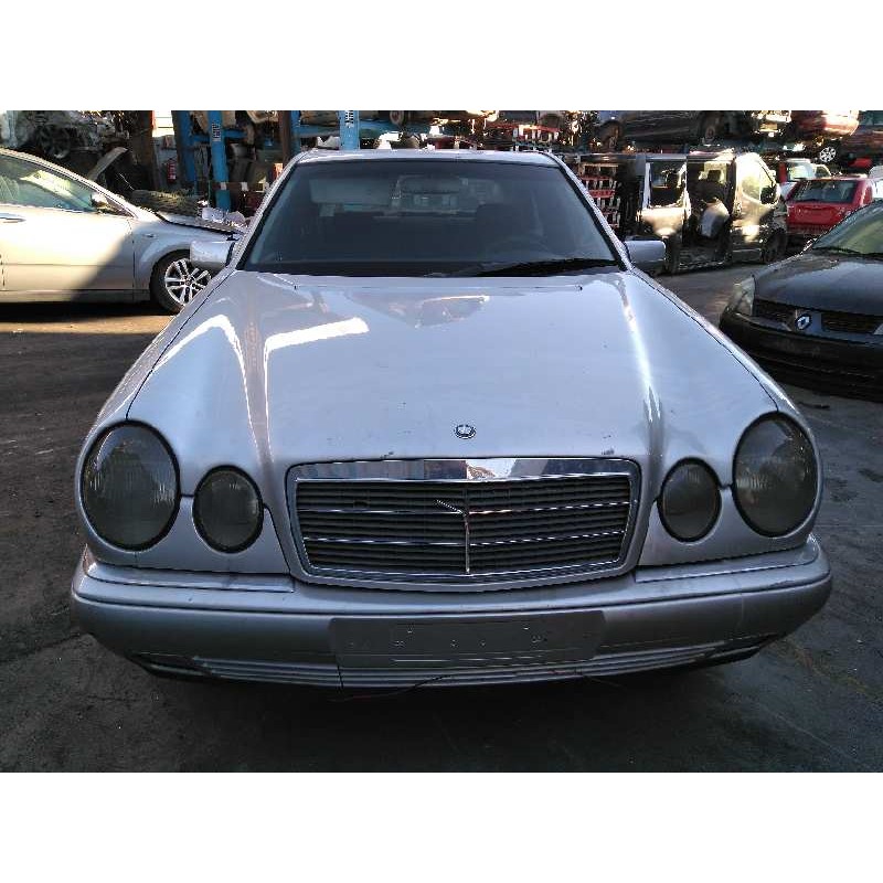 mercedes-benz clase e (w210) berlina diesel del año 1998