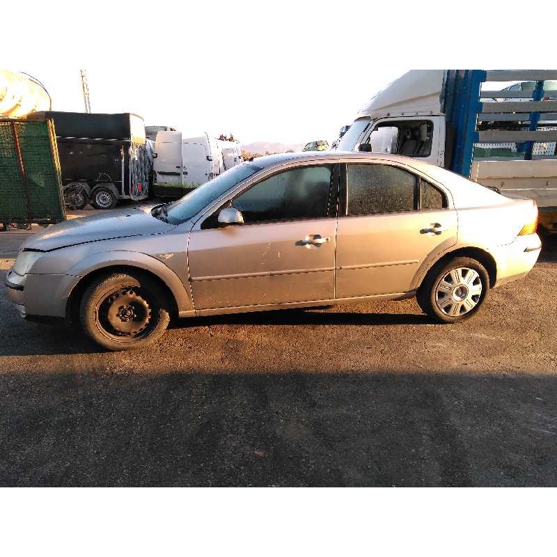 ford mondeo berlina (ge) del año 2004