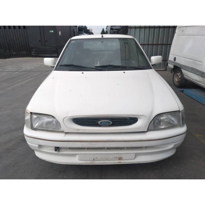 ford escort berlina/turnier del año 1994