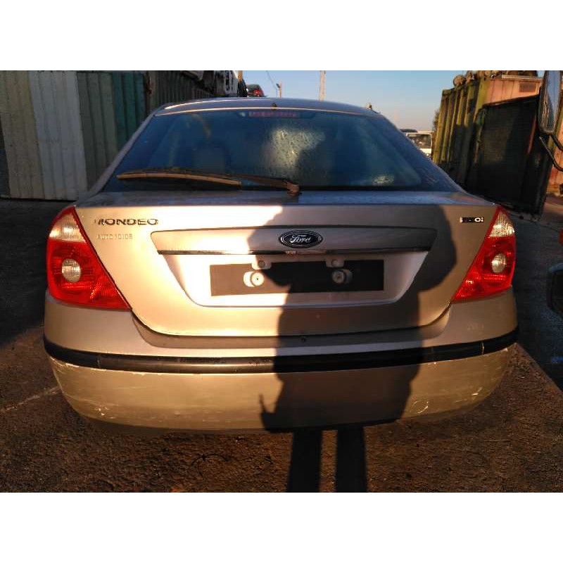 ford mondeo berlina (ge) del año 2004