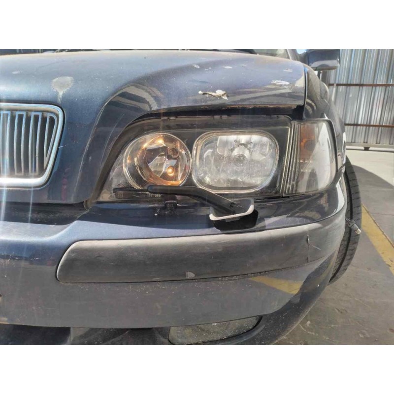 volvo v40 familiar del año 2003