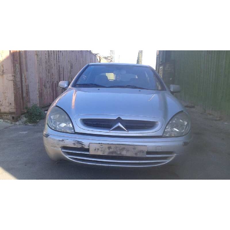 citroën xsara berlina del año 2001