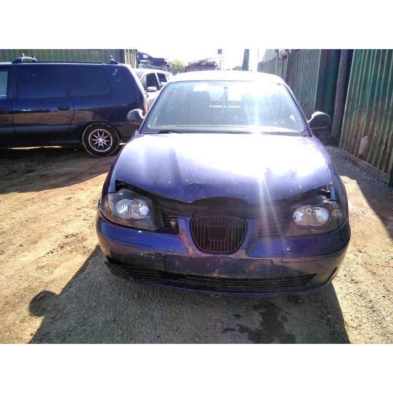 seat ibiza (6l1) del año 2003