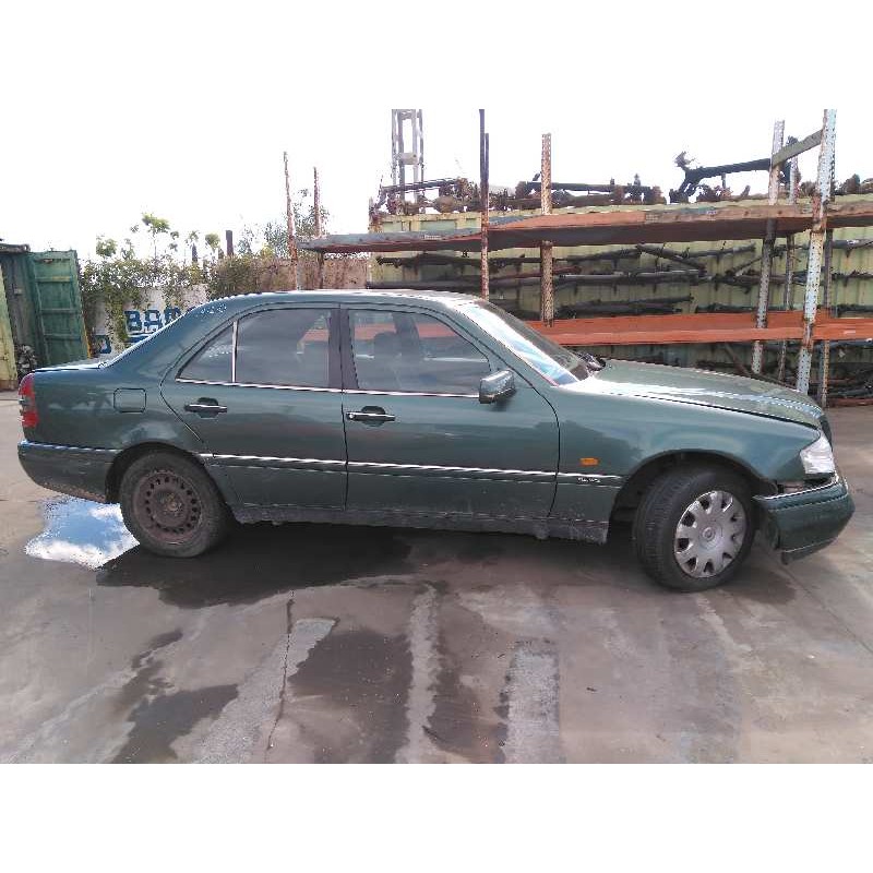 mercedes-benz clase c (w202) berlina del año 1994