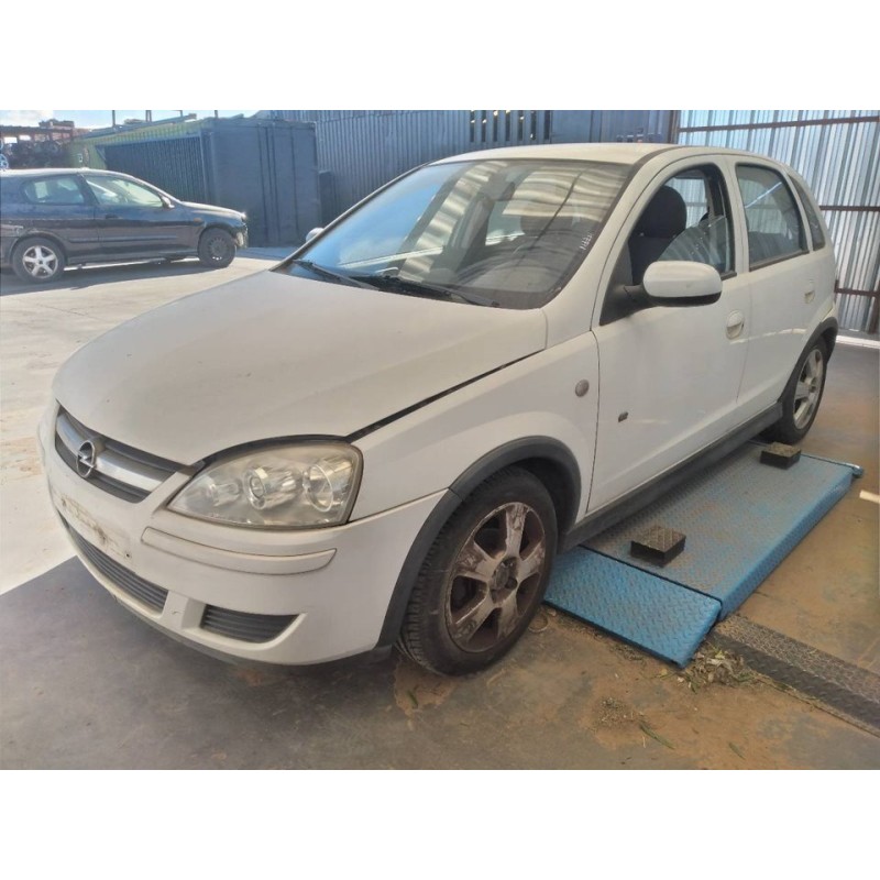 opel corsa c del año 2004