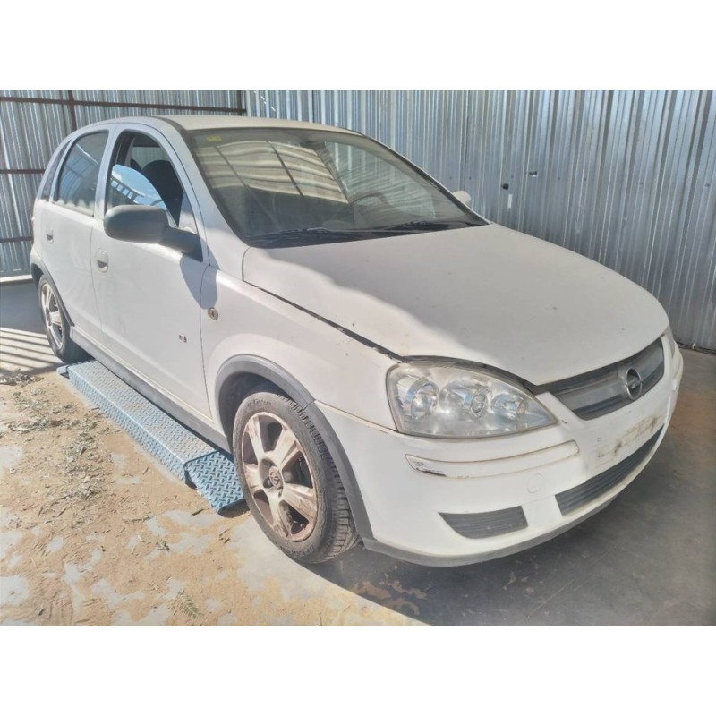opel corsa c del año 2004